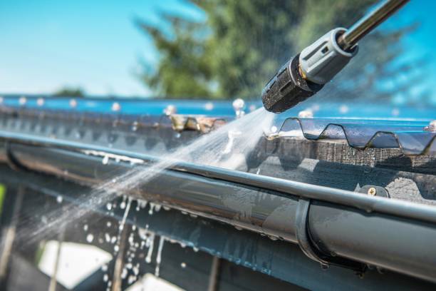 Why Choose Our Certified Pressure Washing Experts for Your Project Needs in Kennett, MO?